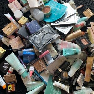 NEW MEGA Skincare & Makeup Bundle 170 Pieces